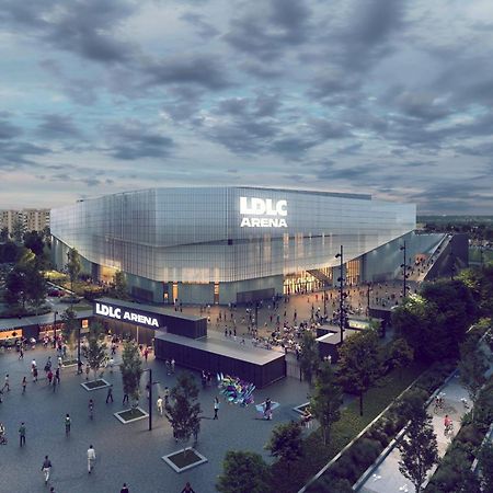 Aka Lodge Lyon Eurexpo Arena Stadium メイジュー エクステリア 写真